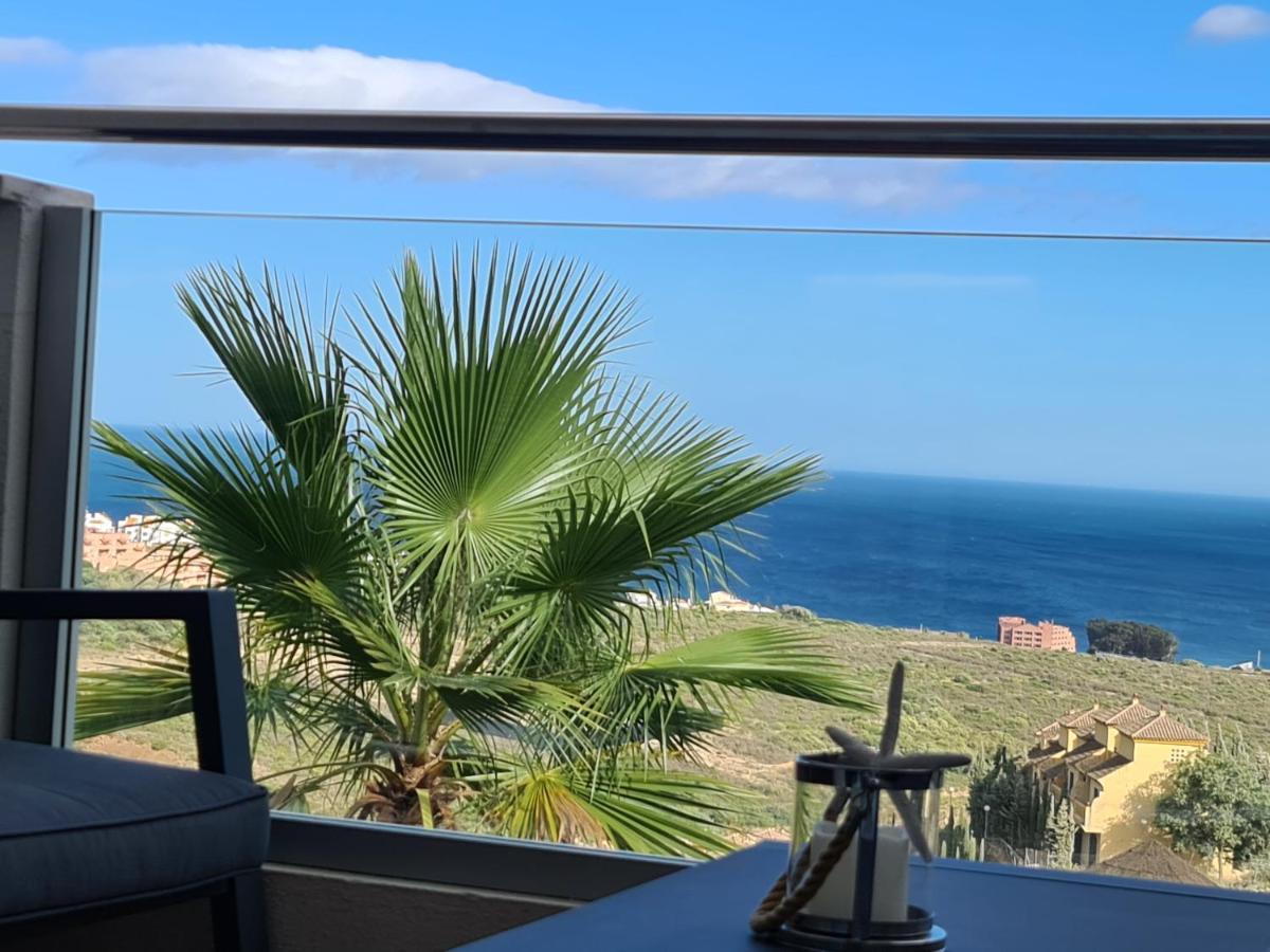 Seaside Serenity - Stylish Apartment With Spectacular Views Manilva Buitenkant foto