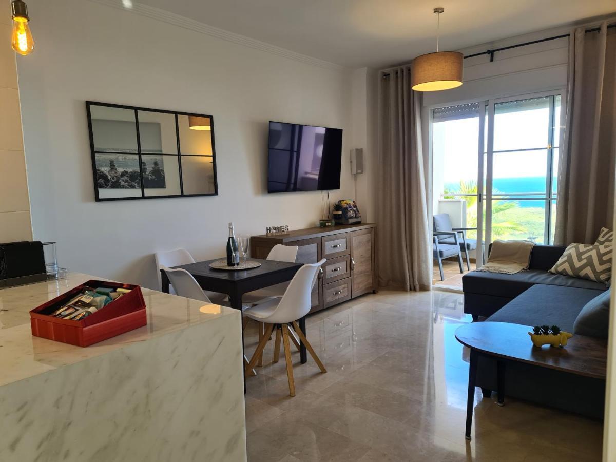 Seaside Serenity - Stylish Apartment With Spectacular Views Manilva Buitenkant foto