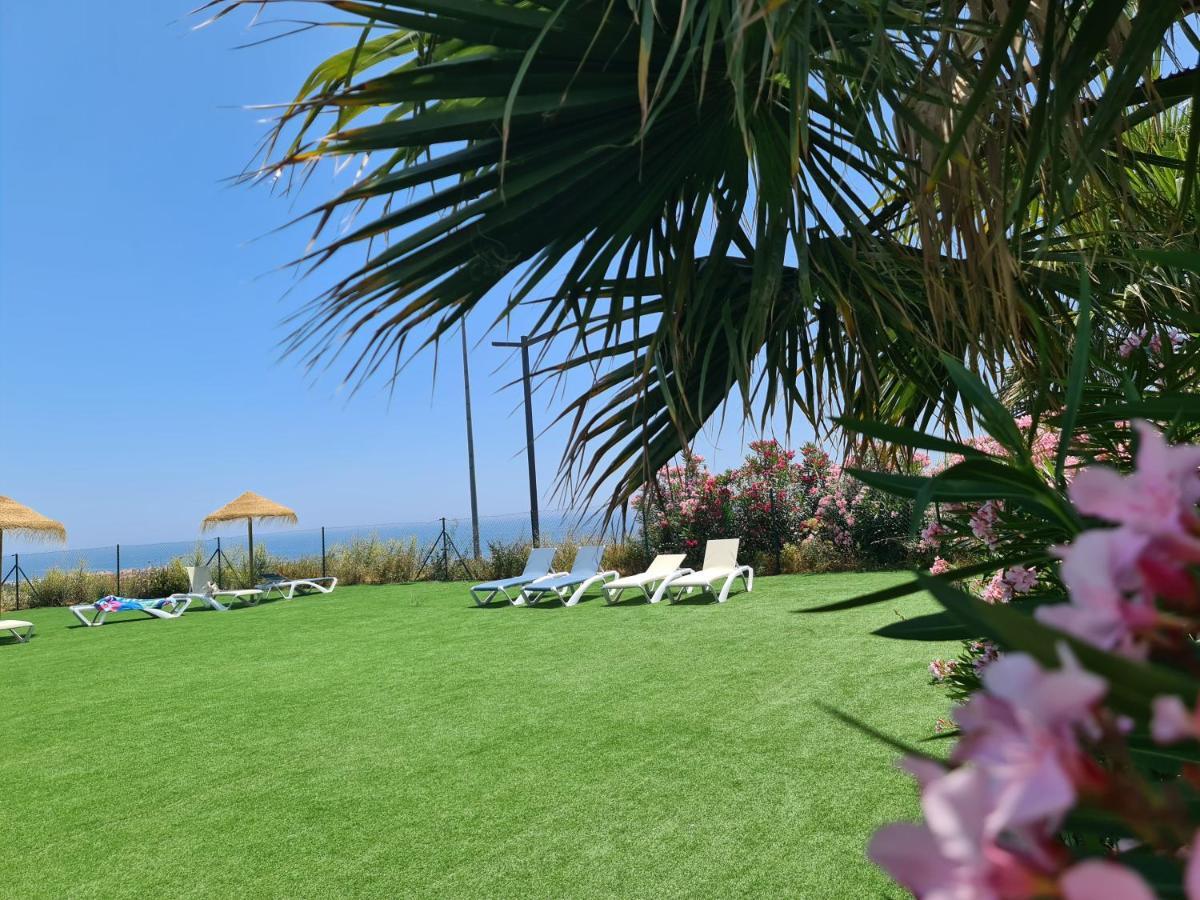 Seaside Serenity - Stylish Apartment With Spectacular Views Manilva Buitenkant foto