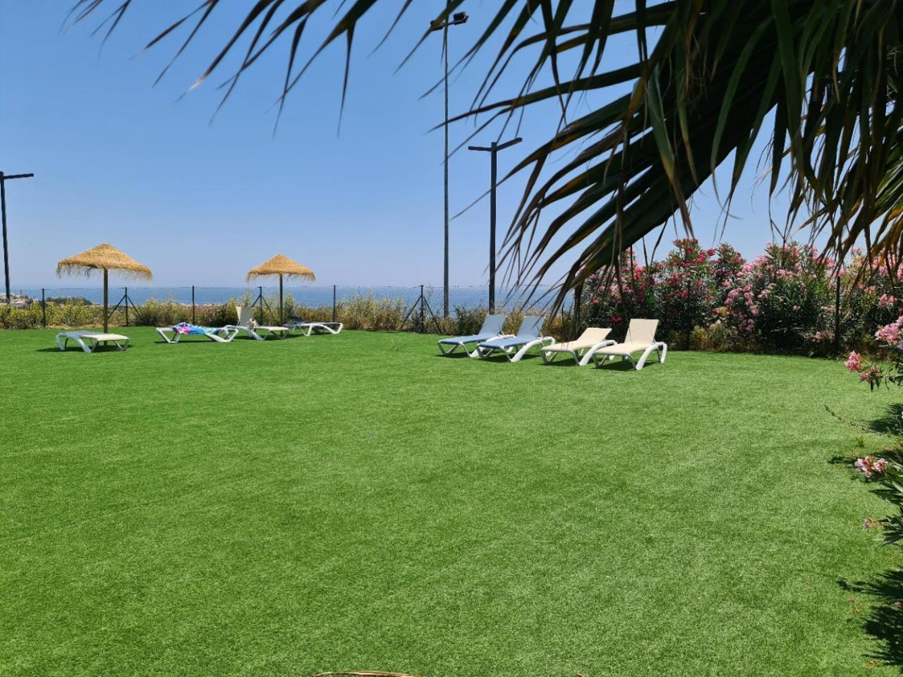 Seaside Serenity - Stylish Apartment With Spectacular Views Manilva Buitenkant foto