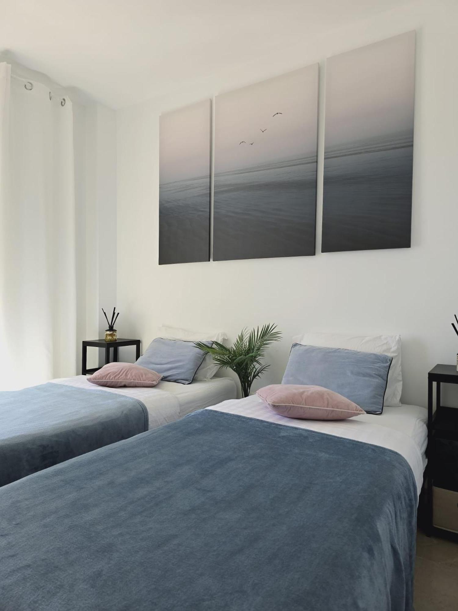 Seaside Serenity - Stylish Apartment With Spectacular Views Manilva Buitenkant foto